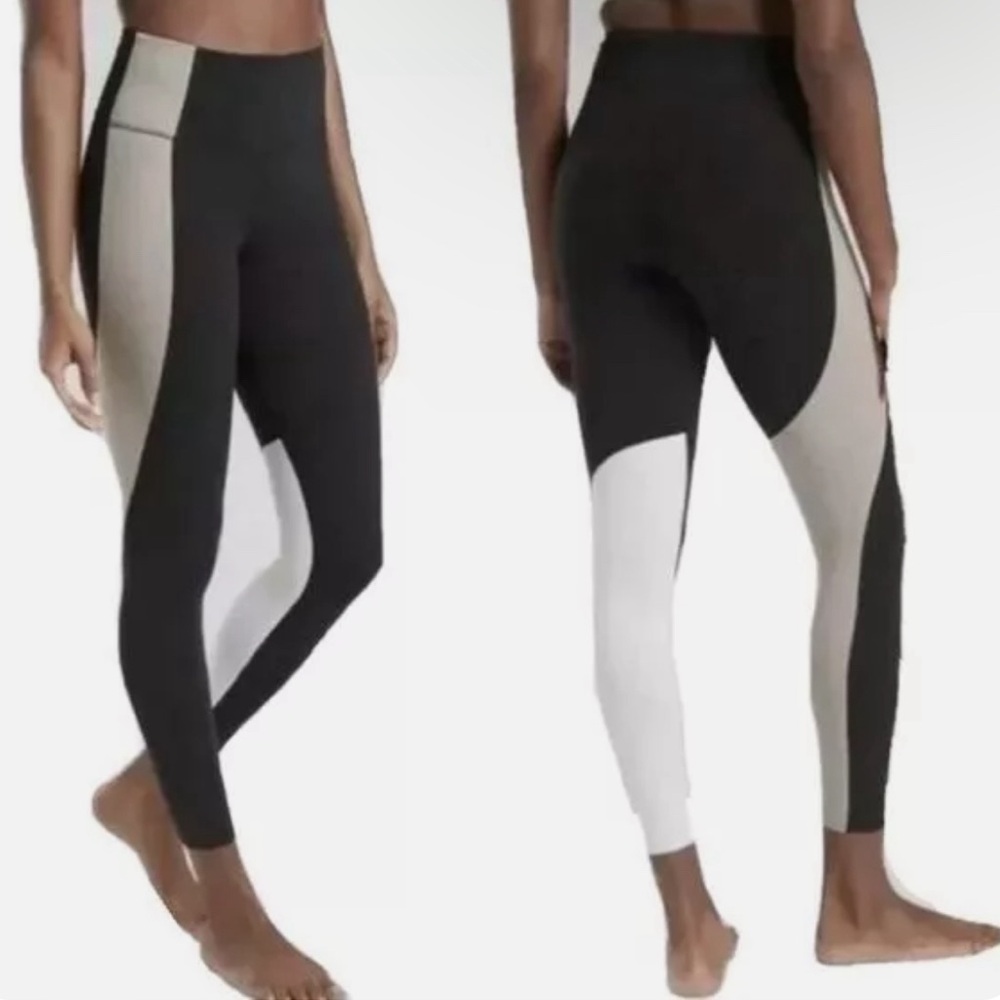 Athleta Elation Asym 7/8 Tight In 3 color block S